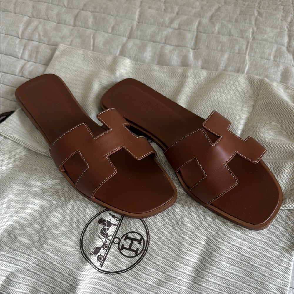 Hermes Oran Slide Sandals Camel Brown Leather